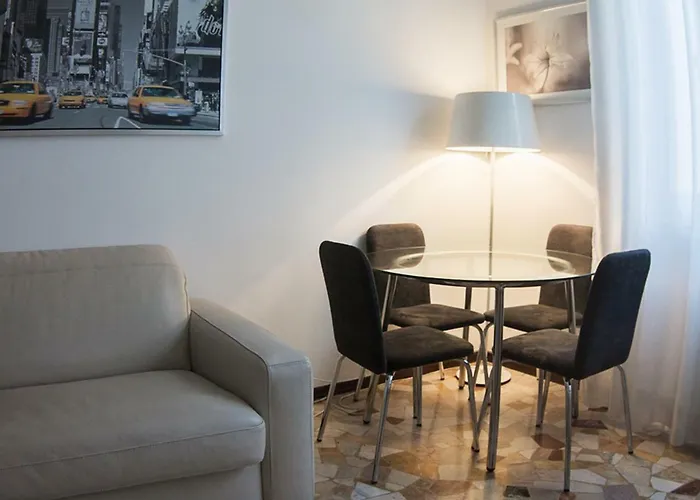 Convenient And Private Place In Milan Mailand